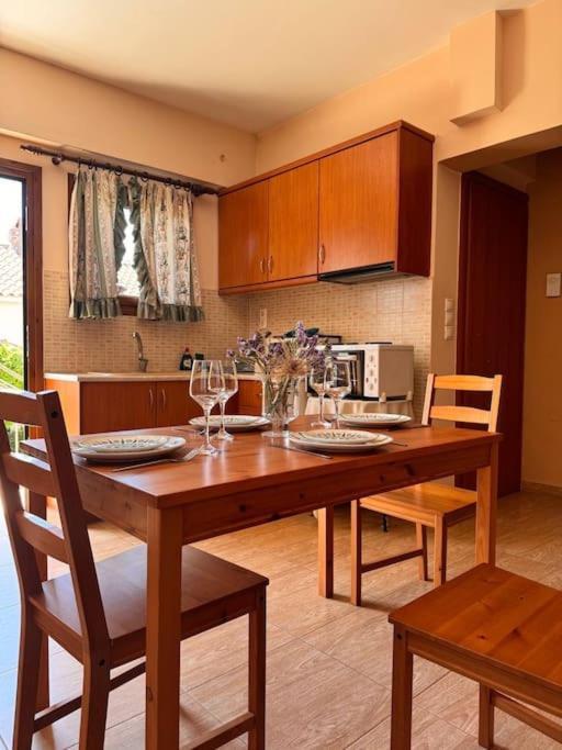 Family Woodland Oasis Vipgreece Apartment Kírinthos Екстериор снимка