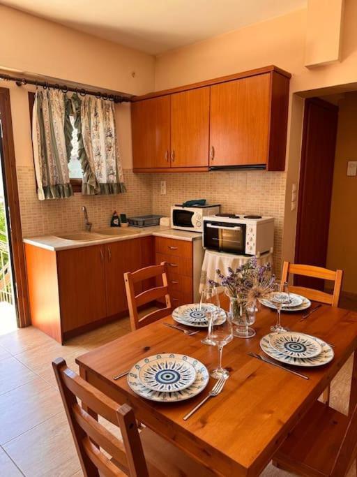 Family Woodland Oasis Vipgreece Apartment Kírinthos Екстериор снимка