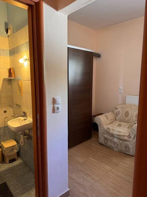 Family Woodland Oasis Vipgreece Apartment Kírinthos Екстериор снимка